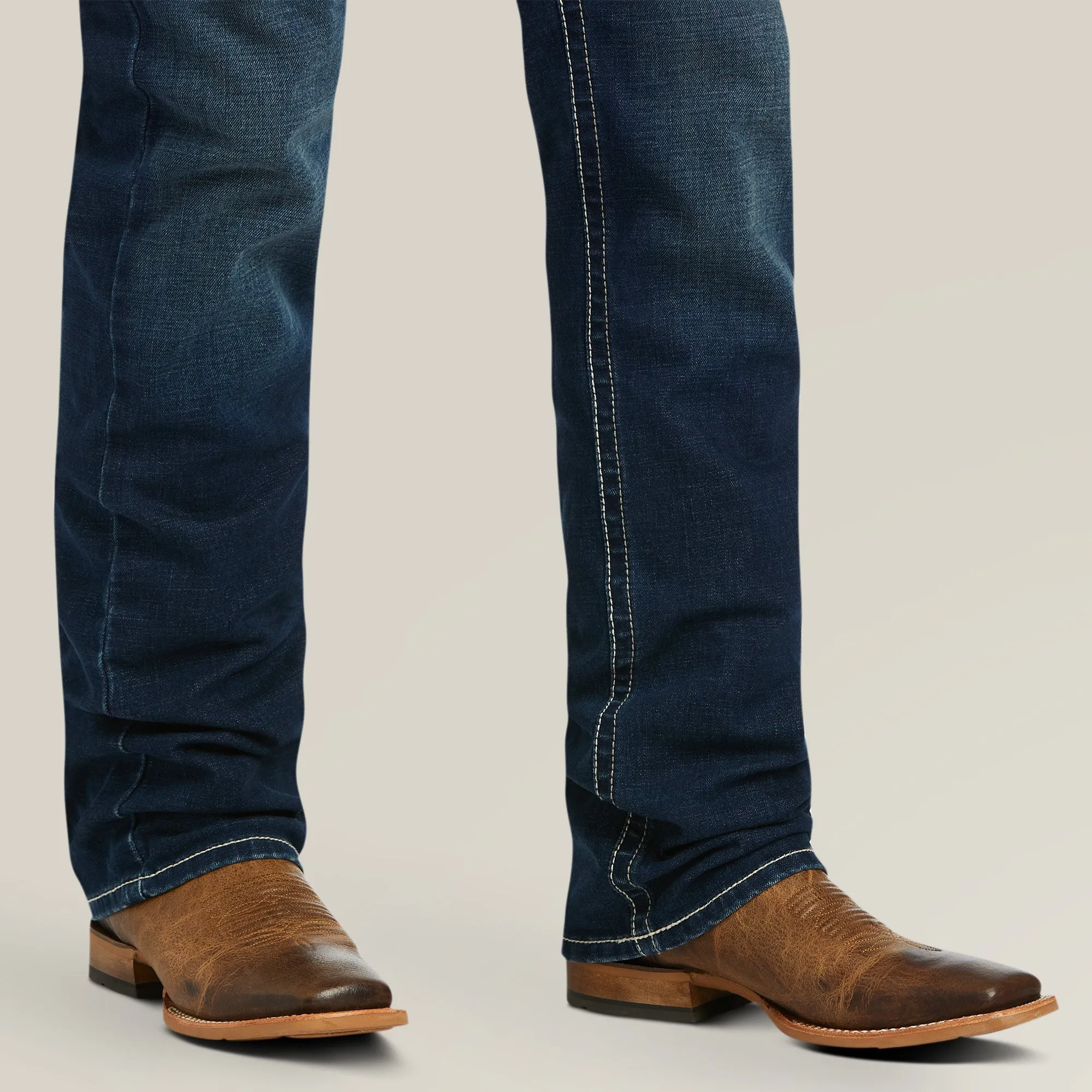 Ariat MEN'S M5 Straight Stretch Remming Stackable Straight Leg Jeans in Ford 10040746