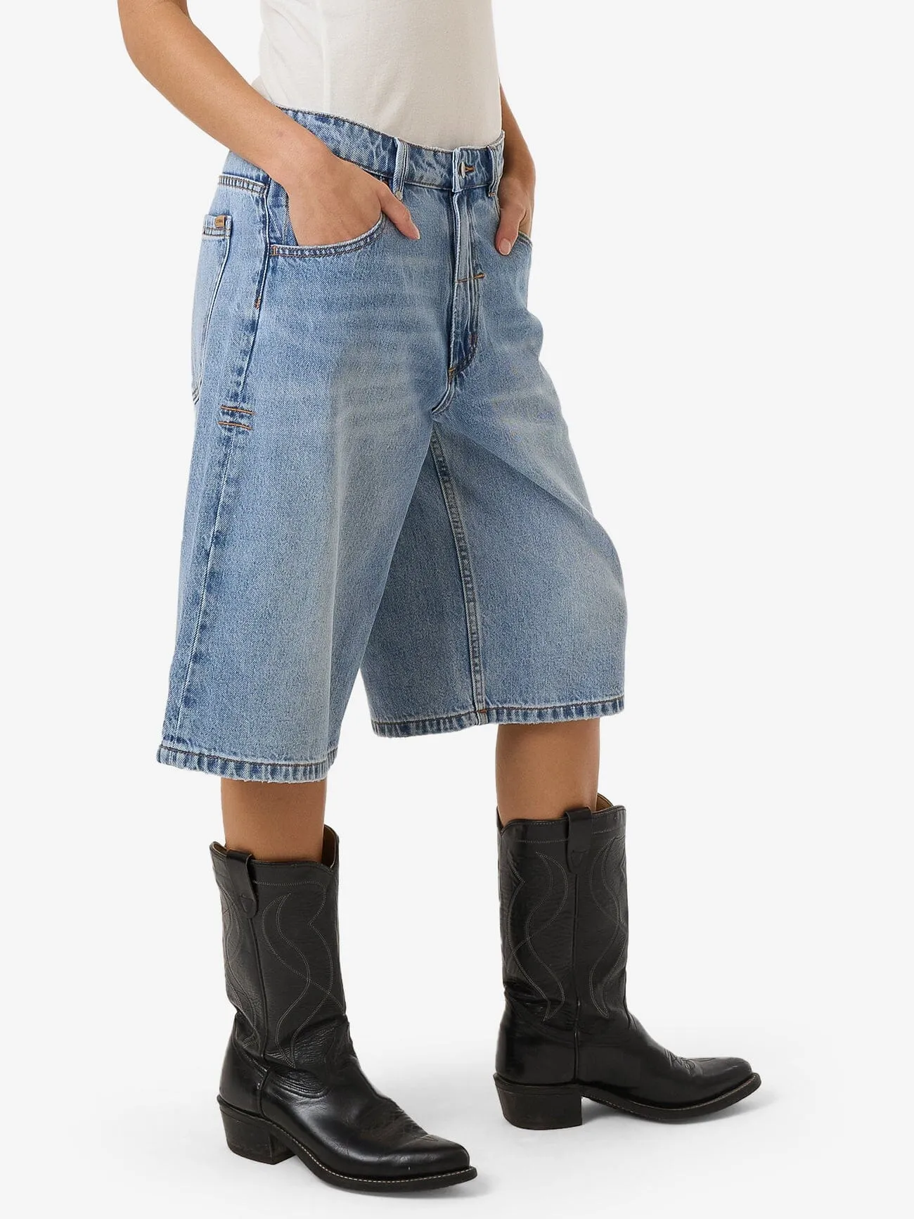 Darcy Short - Tempest Blue