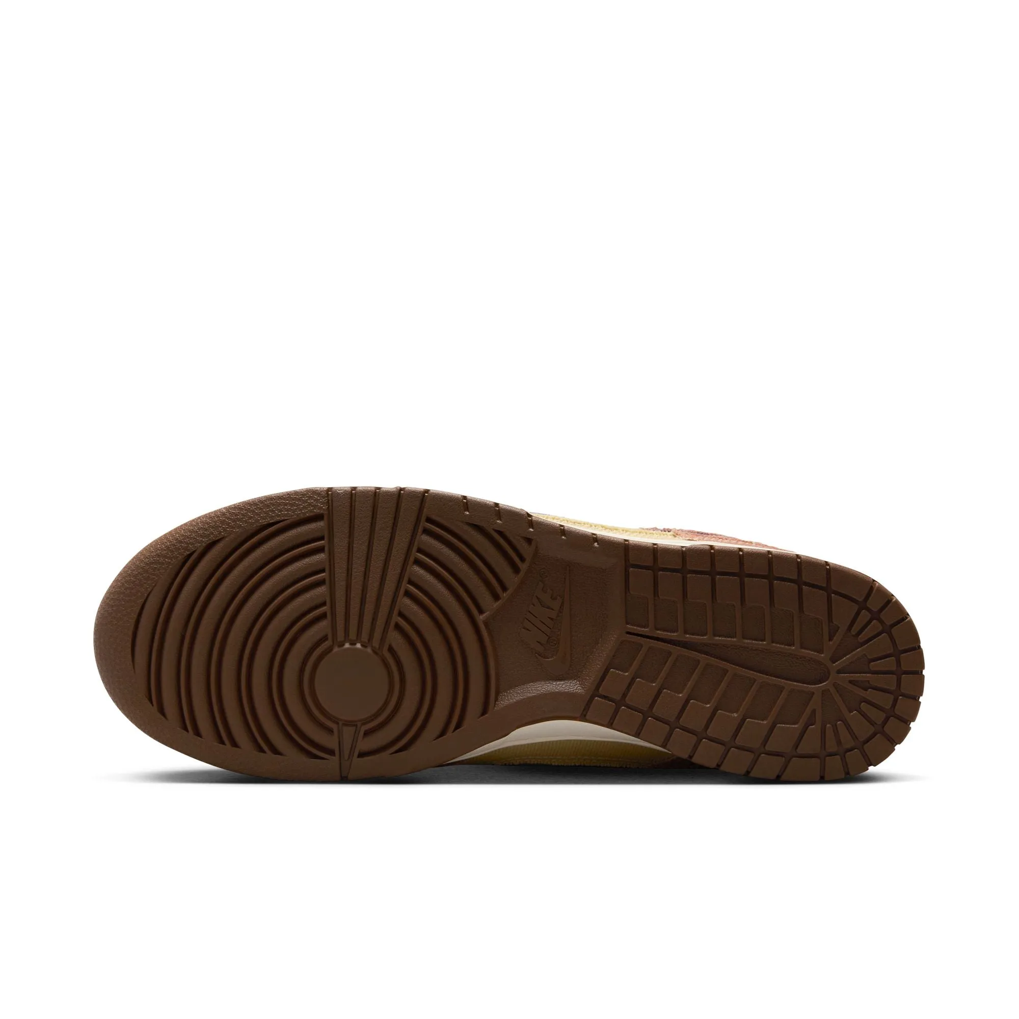 Dunk Low Retro SE