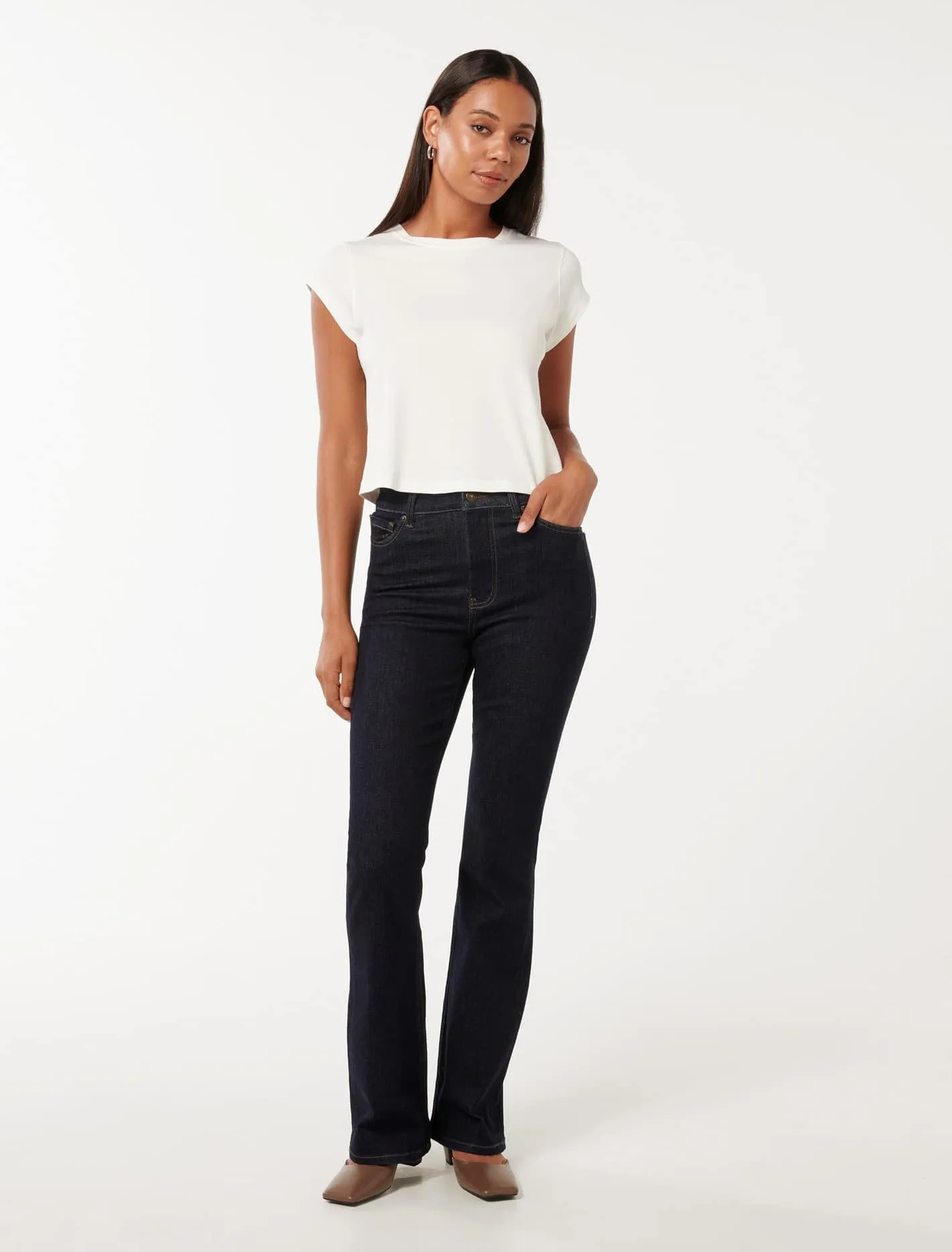 Jessie Slim Flare Jeans