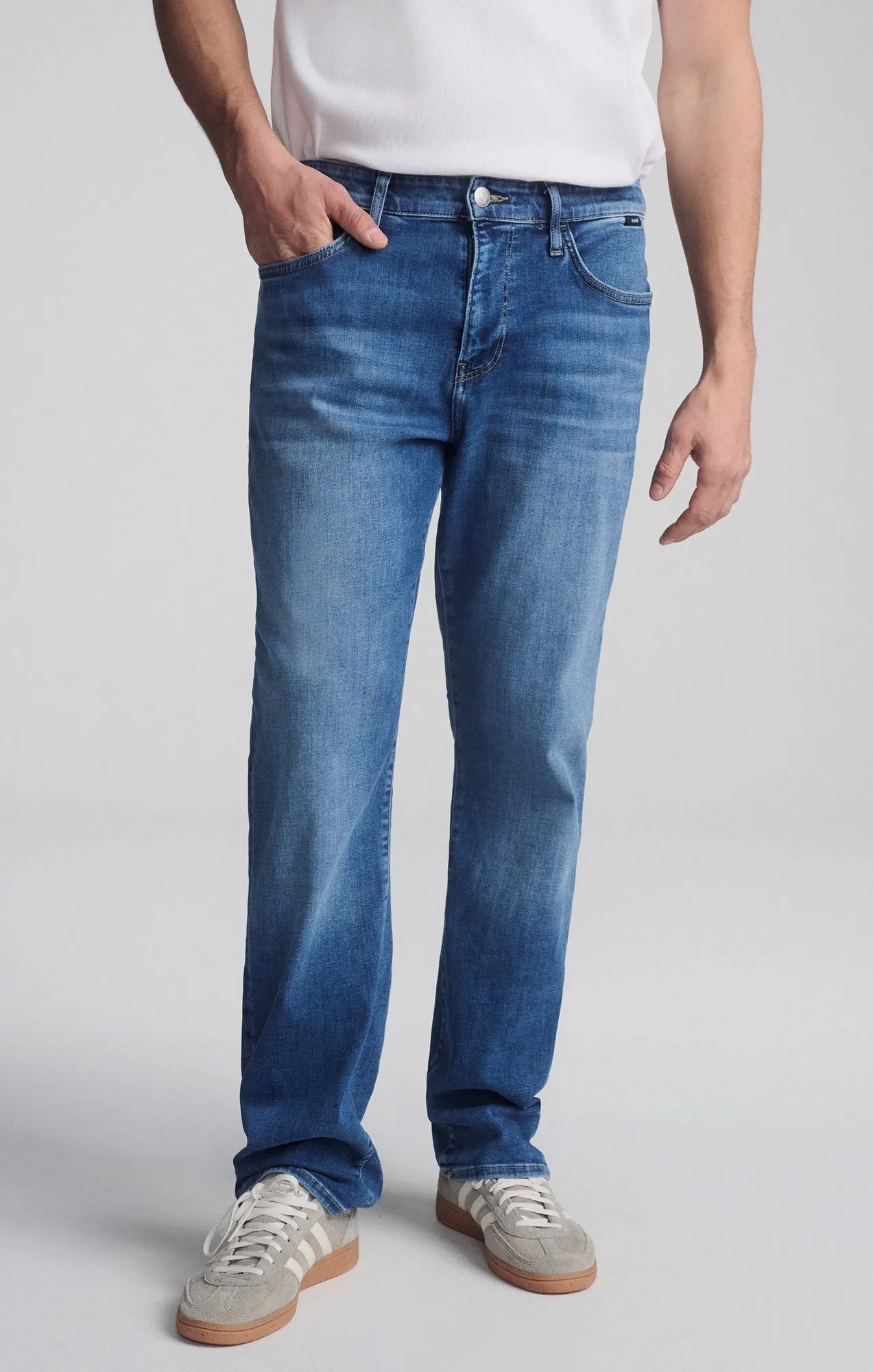 MATT RELAXED STRAIGHT LEG IN DARK BRUSHED FEATHER BLUE