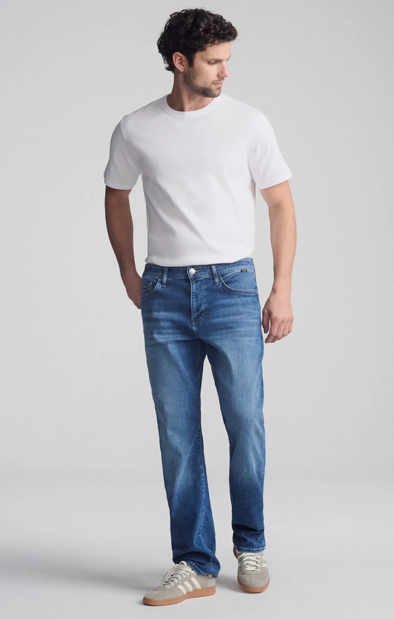 MATT RELAXED STRAIGHT LEG IN DARK BRUSHED FEATHER BLUE