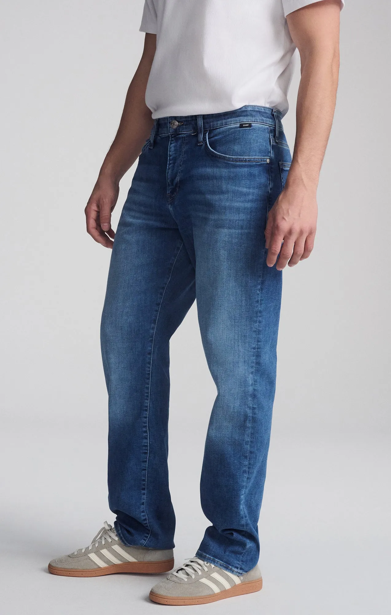 MATT RELAXED STRAIGHT LEG IN DARK BRUSHED FEATHER BLUE