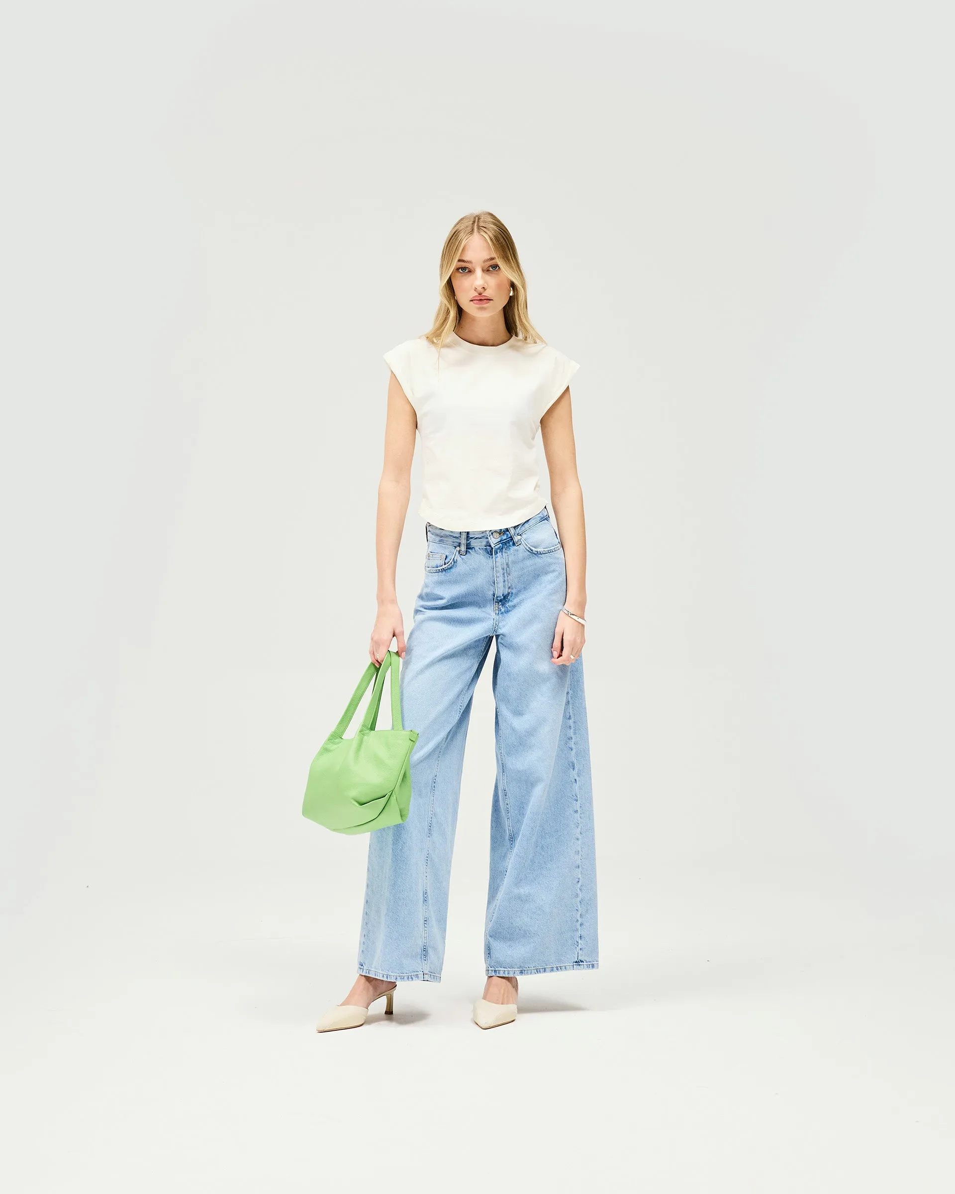 Mid Rise Wide Leg Jean - Washed Blue