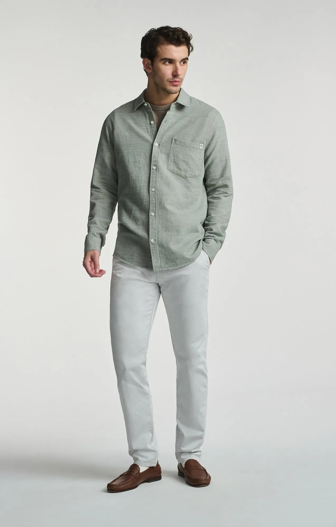 ONE POCKET LONG SLEEVE BUTTON-UP SHIRT IN AGAVE GREEN