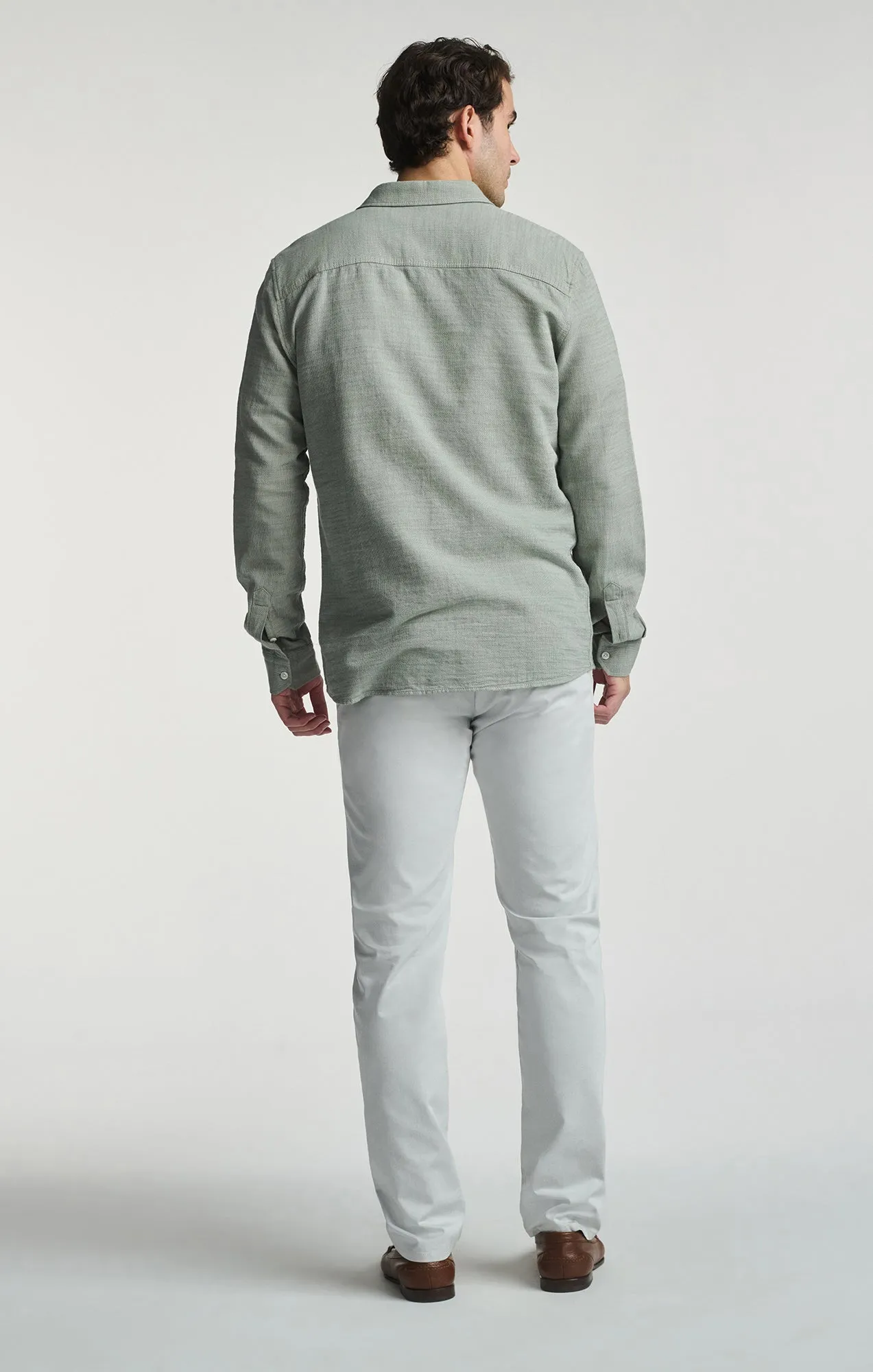 ONE POCKET LONG SLEEVE BUTTON-UP SHIRT IN AGAVE GREEN