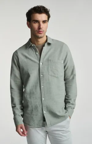 ONE POCKET LONG SLEEVE BUTTON-UP SHIRT IN AGAVE GREEN