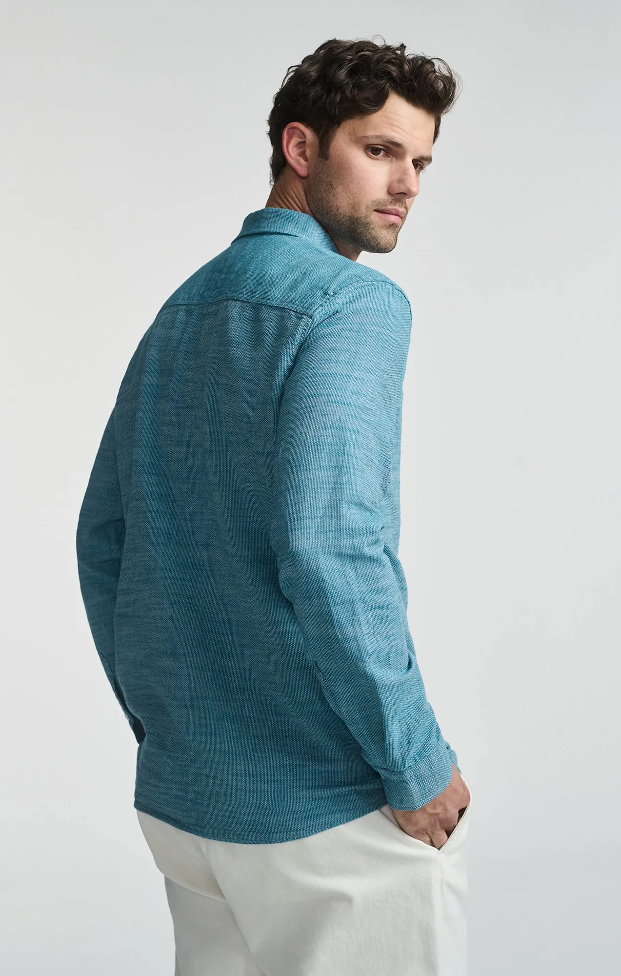 ONE POCKET LONG SLEEVE BUTTON-UP SHIRT IN STORM BLUE