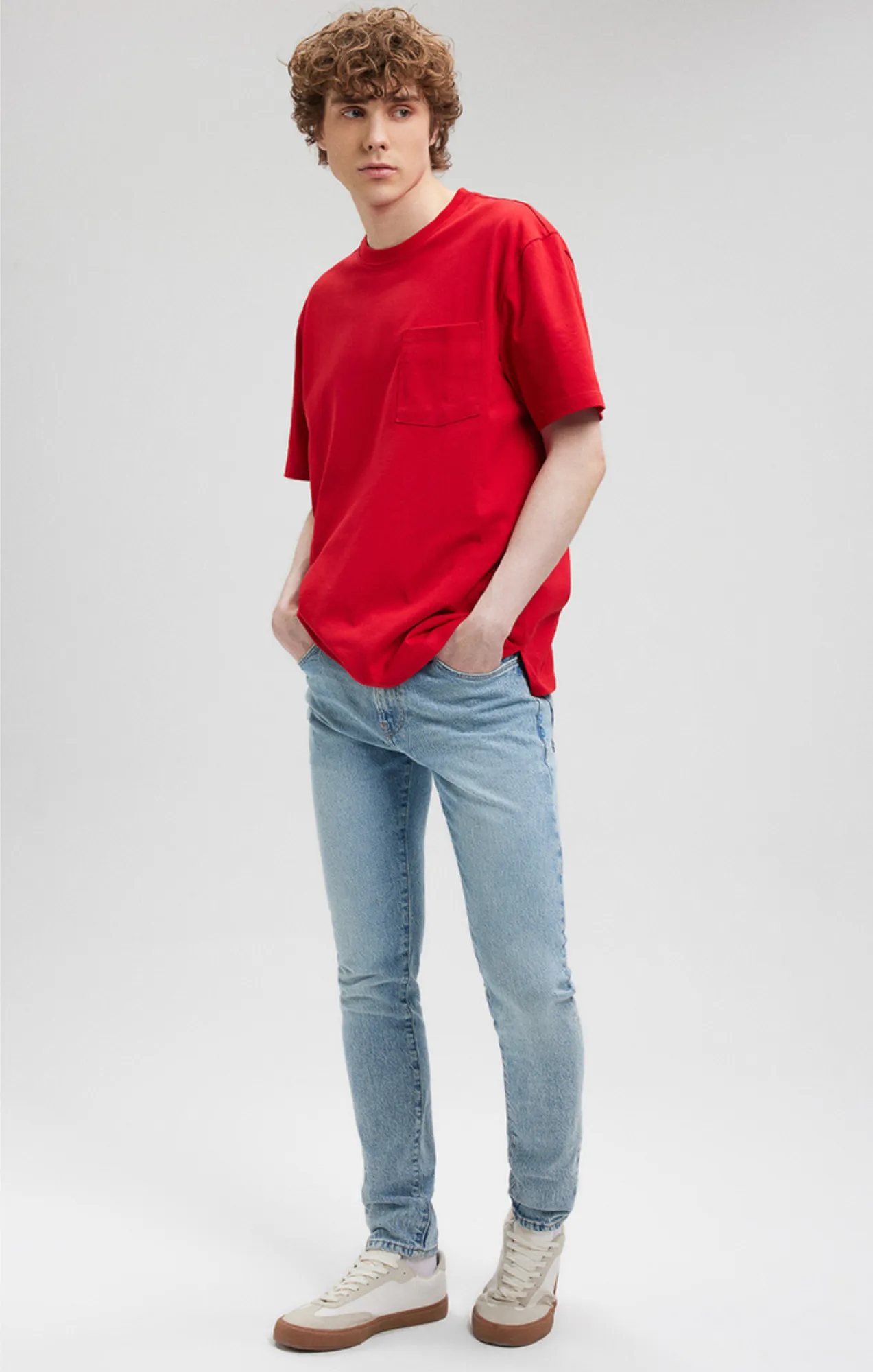 POCKET T-SHIRT IN MARS RED