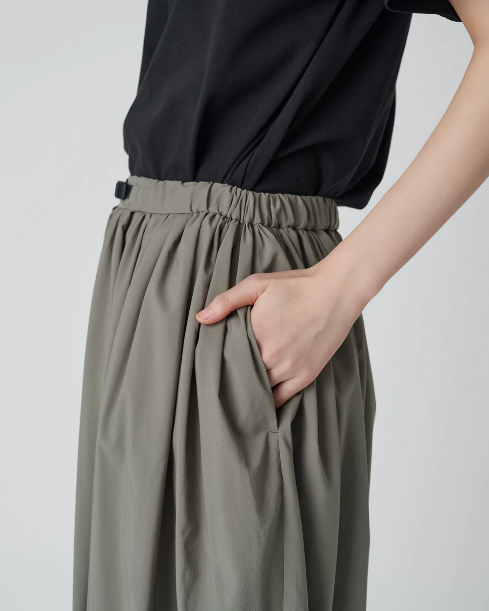 Shadow Ripstop Gather Pants