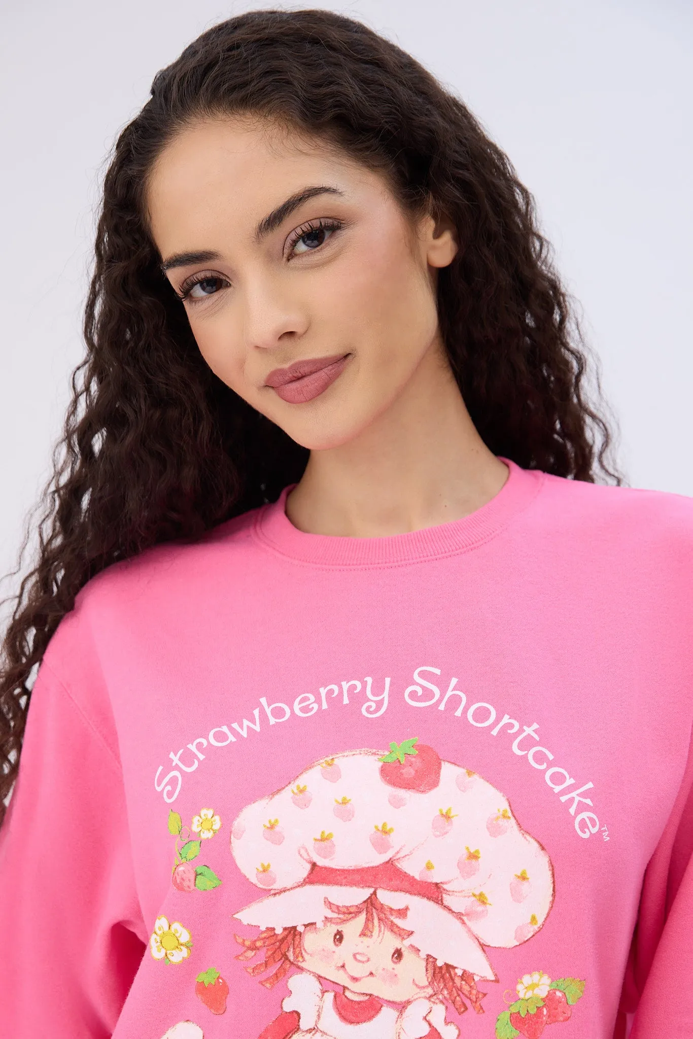 Strawberry Shortcake Graphic Crew Neck Sweatshirt