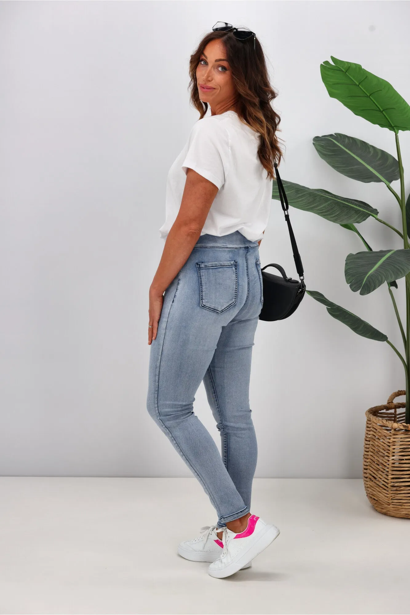 Wakee Denim Moxy Pull On Jean Washed Blue