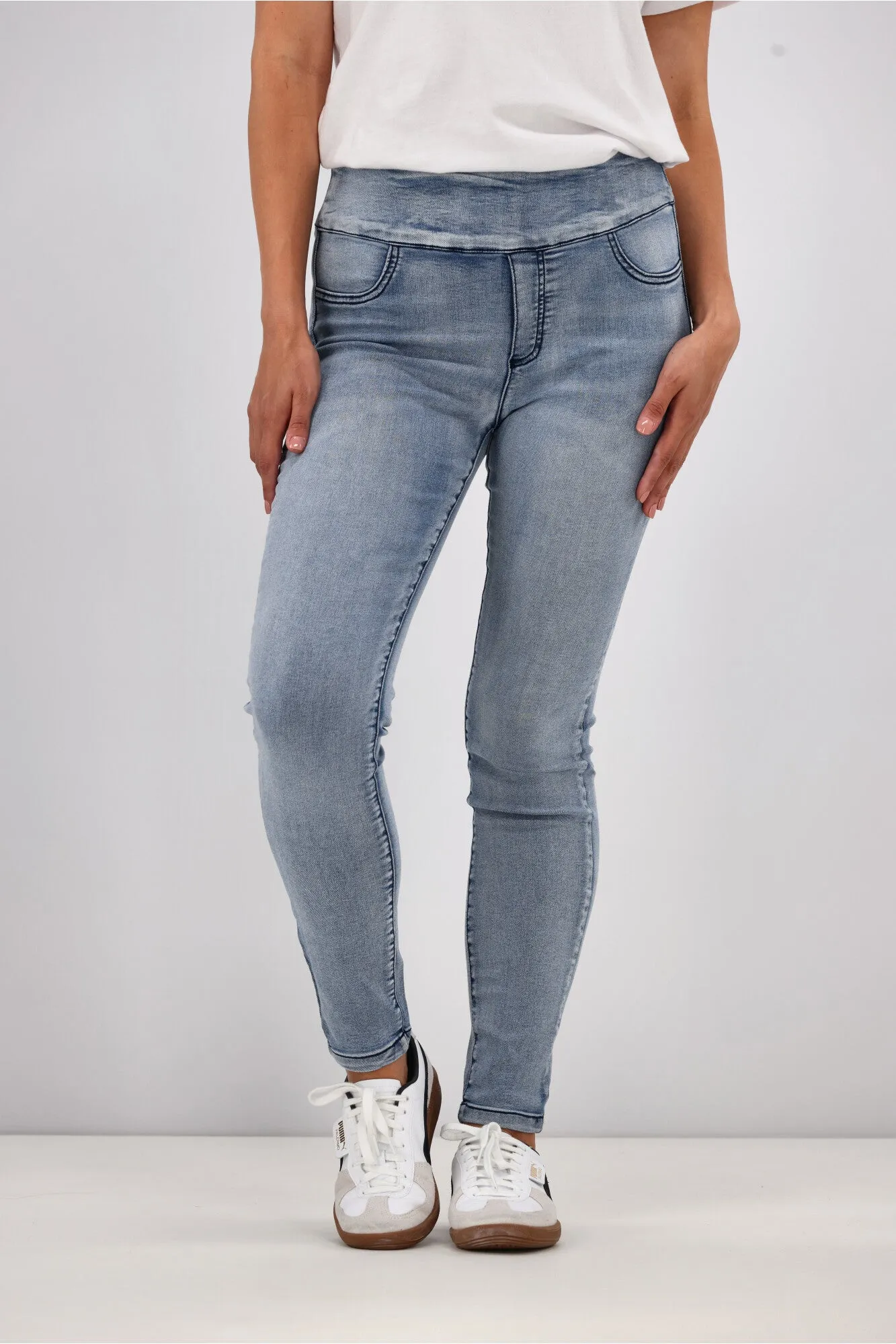 Wakee Denim Moxy Pull On Jean Washed Blue