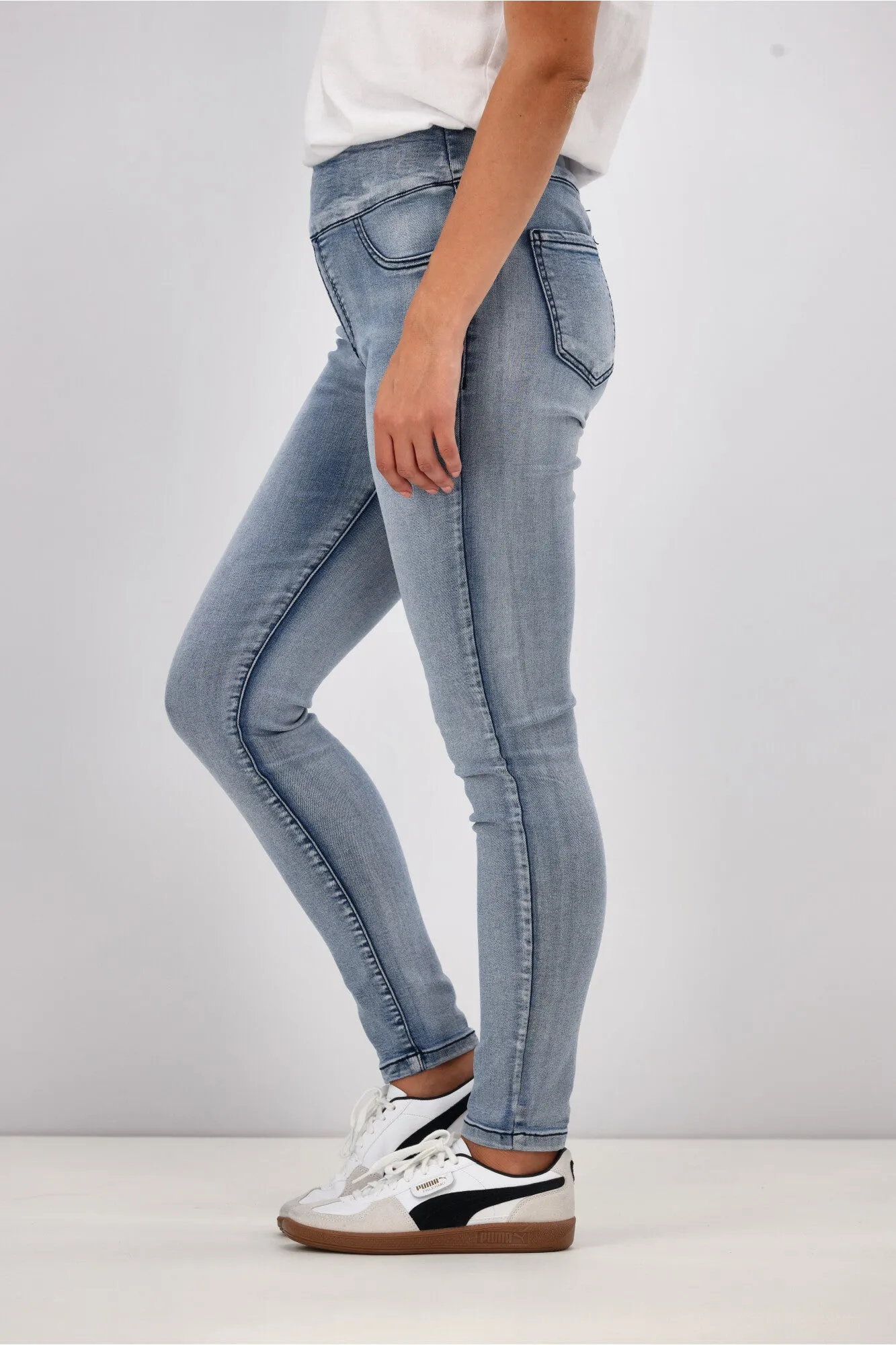 Wakee Denim Moxy Pull On Jean Washed Blue