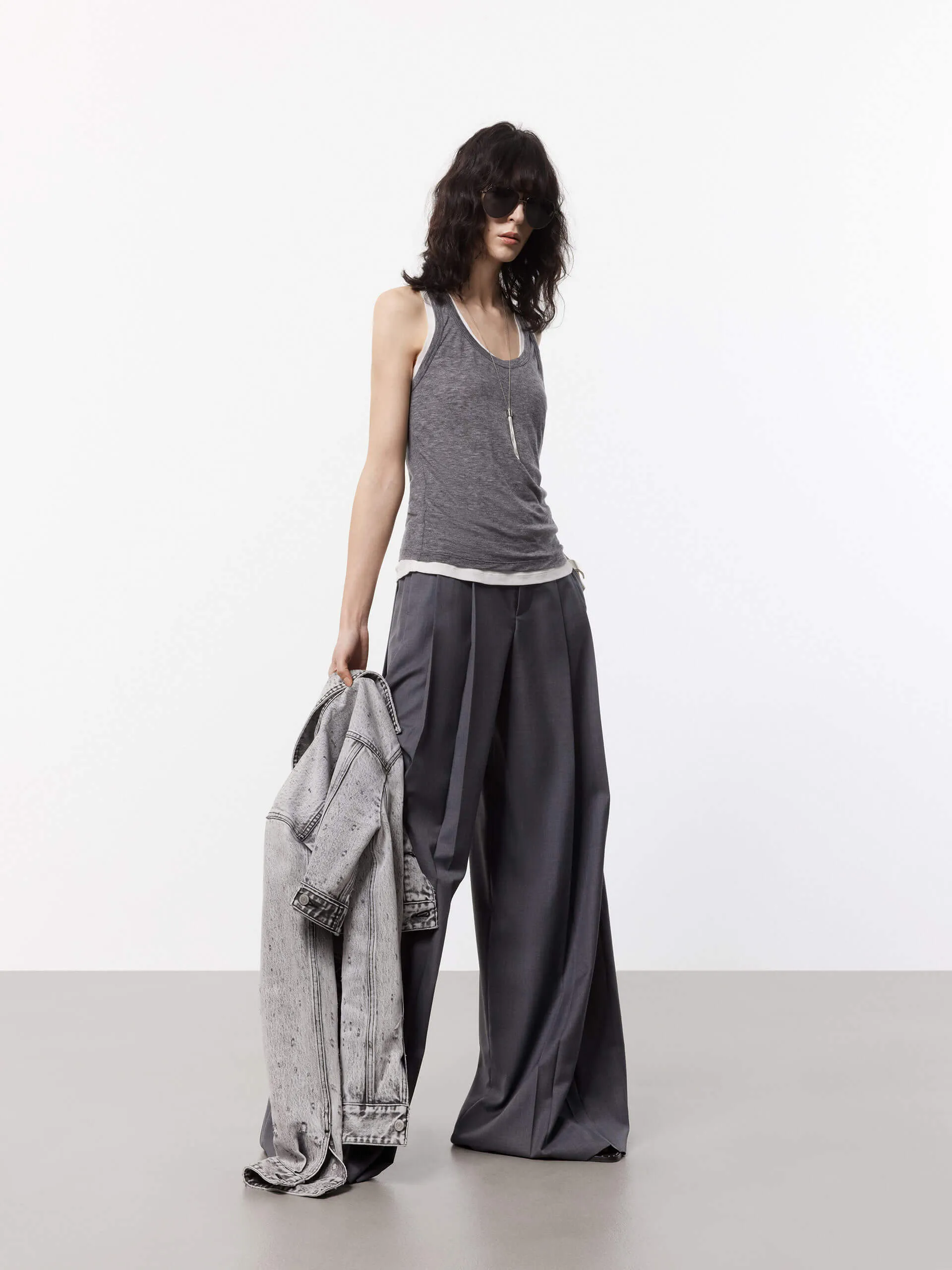 Wide Leg Pleated Pants