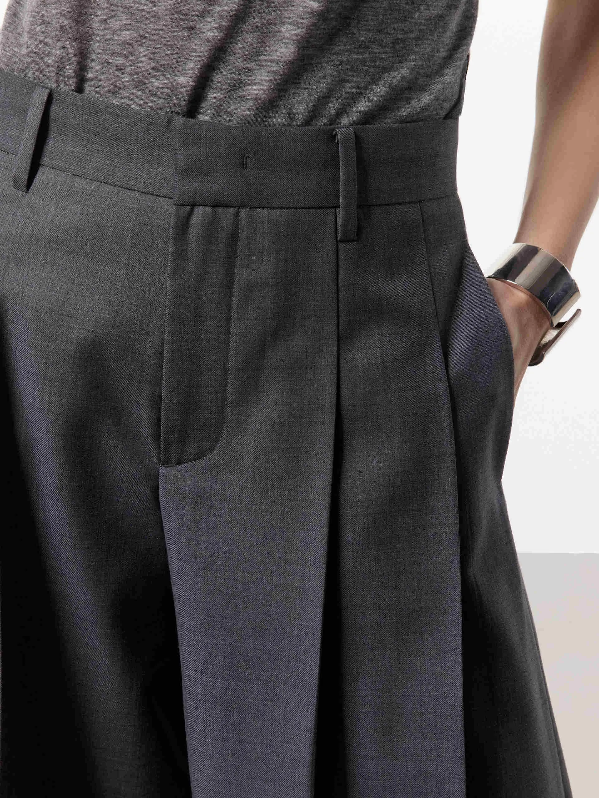Wide Leg Pleated Pants