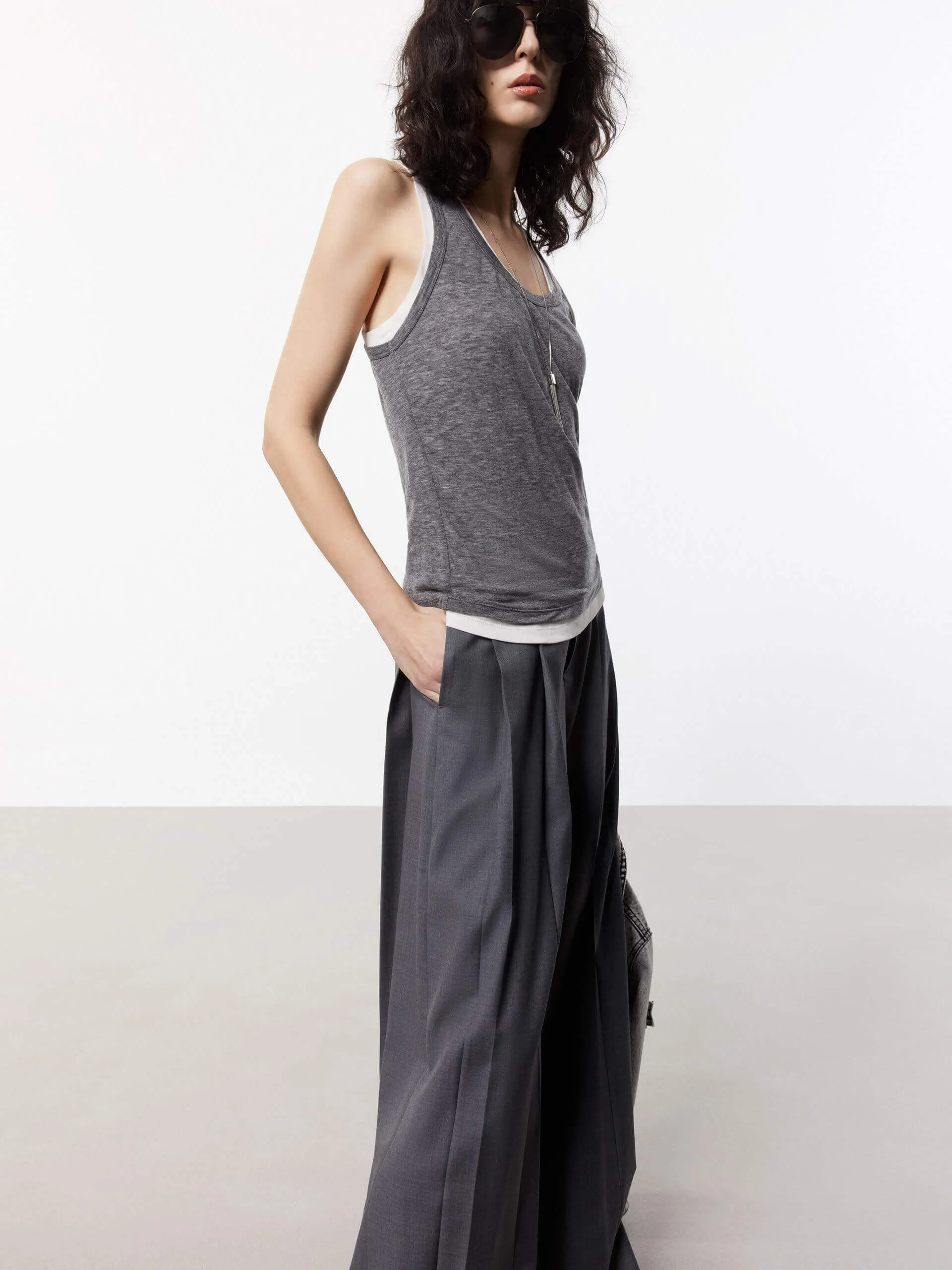 Wide Leg Pleated Pants