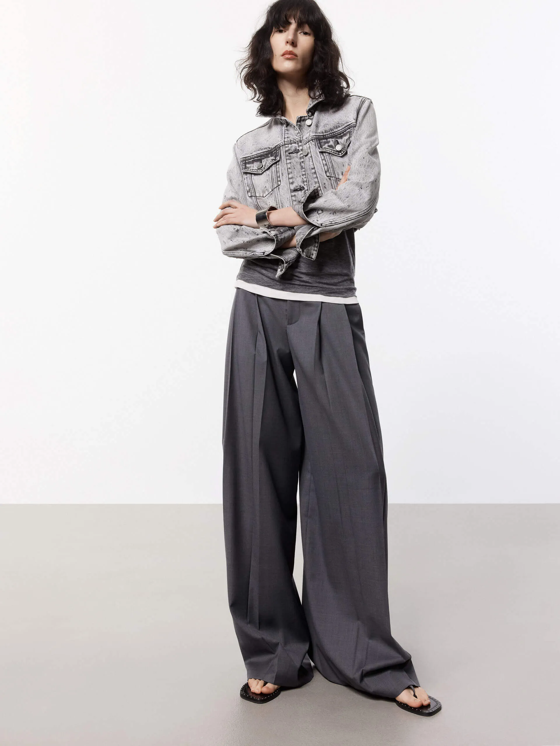 Wide Leg Pleated Pants